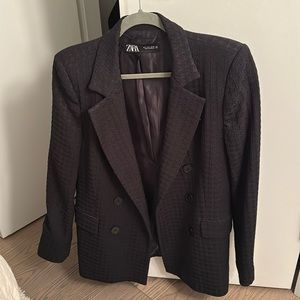 Tailored Zara blazer